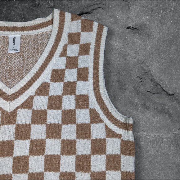 SOLD ABOUND Sweater Vest Tan/Ivory Check Women's Sleeveless V-Neck sz S - Picture 4 of 4